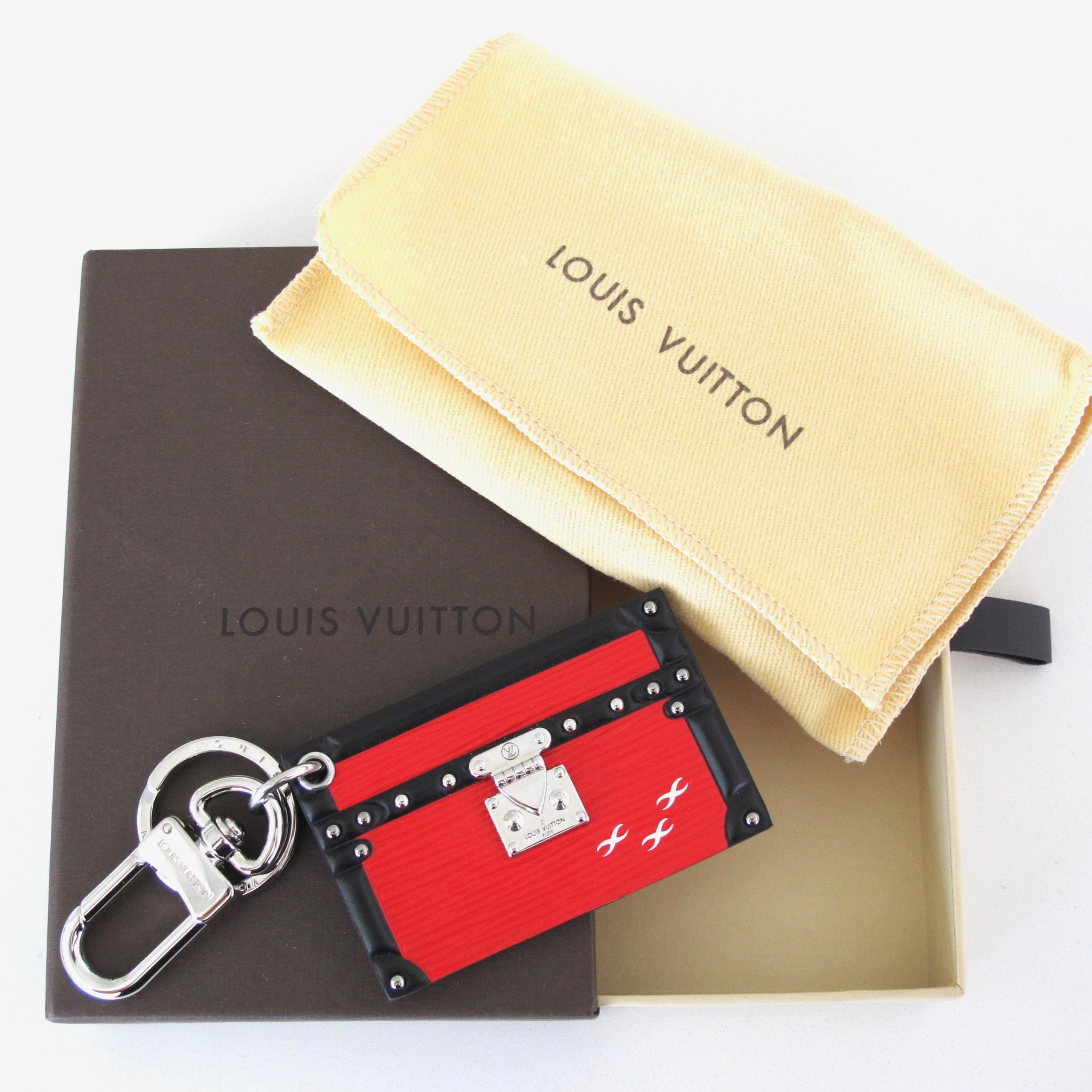 LOUIS VUITTON Epi Petite Malle Trunk Key Ring Charm Red M00005 LV